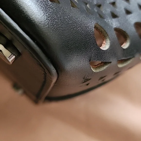 Alaia tote bag - Picture 4 of 11